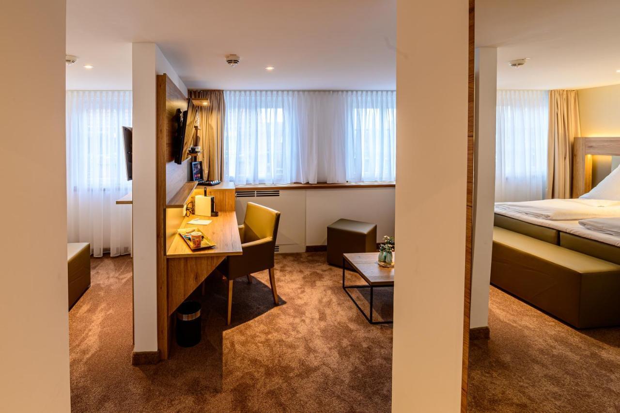 Landhotel Jagdschloesschen Ашеберг Экстерьер фото